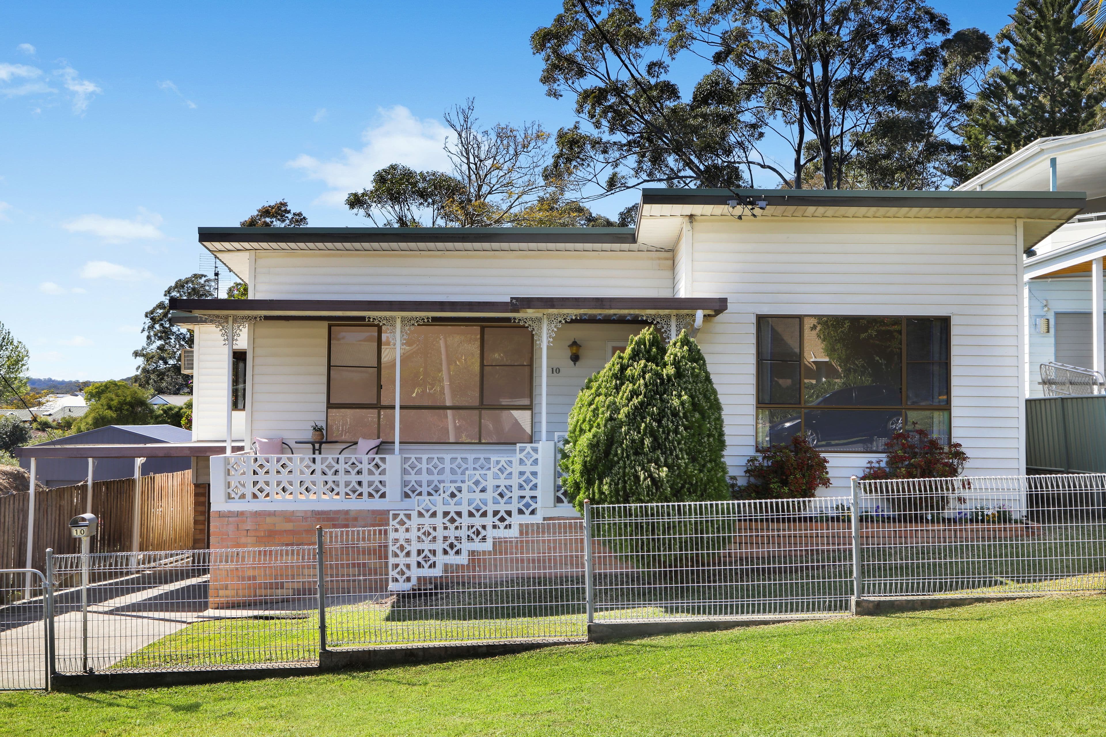 10 Brighton Road, Saratoga NSW 2251, Saratoga - Image 1