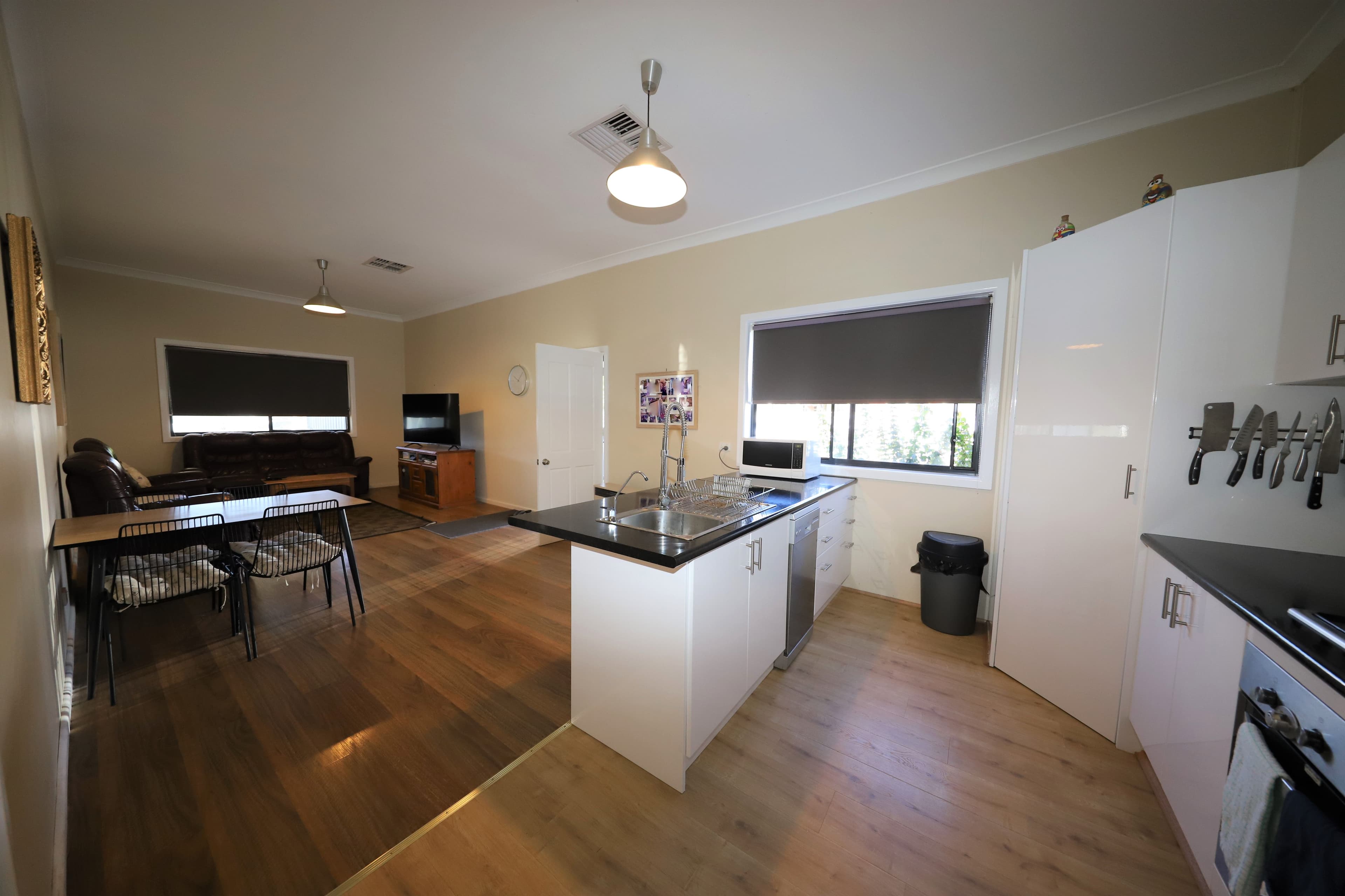 10 Macquarie Street, Tumut NSW 2720, Tumut - Thumbnail 3