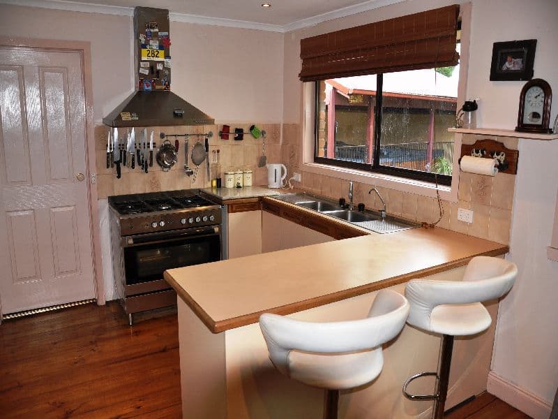 5 Hume Close, MILL PARK VIC 3082, Mill Park - Thumbnail 2