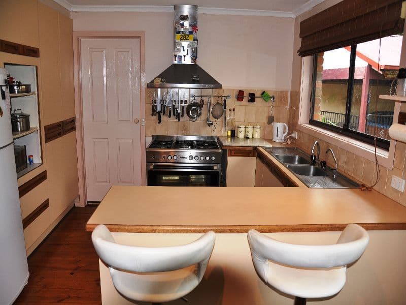 5 Hume Close, MILL PARK VIC 3082, Mill Park - Thumbnail 3