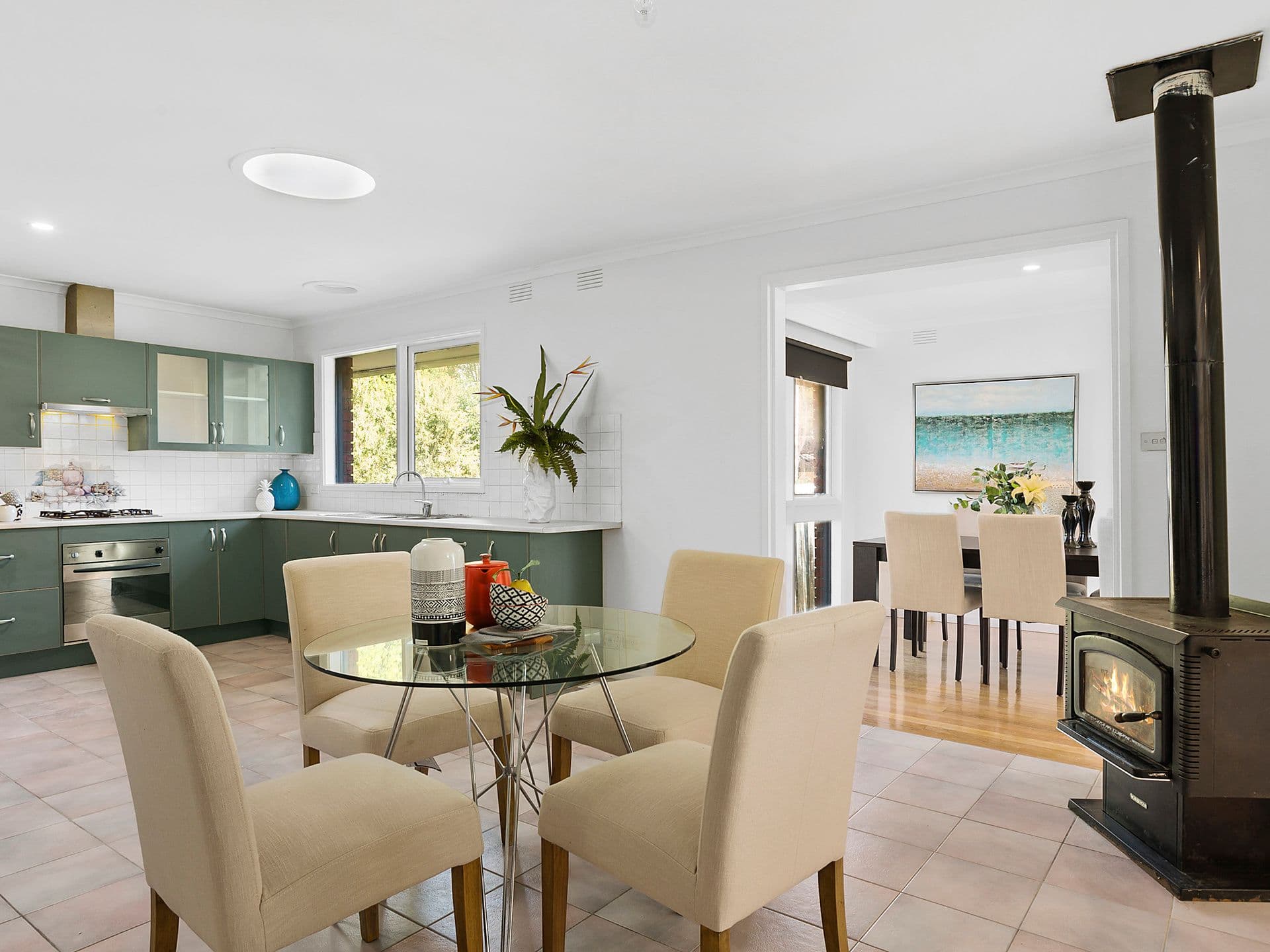 204 Hawthorn Road, Vermont South VIC 3133, Vermont South - Thumbnail 4