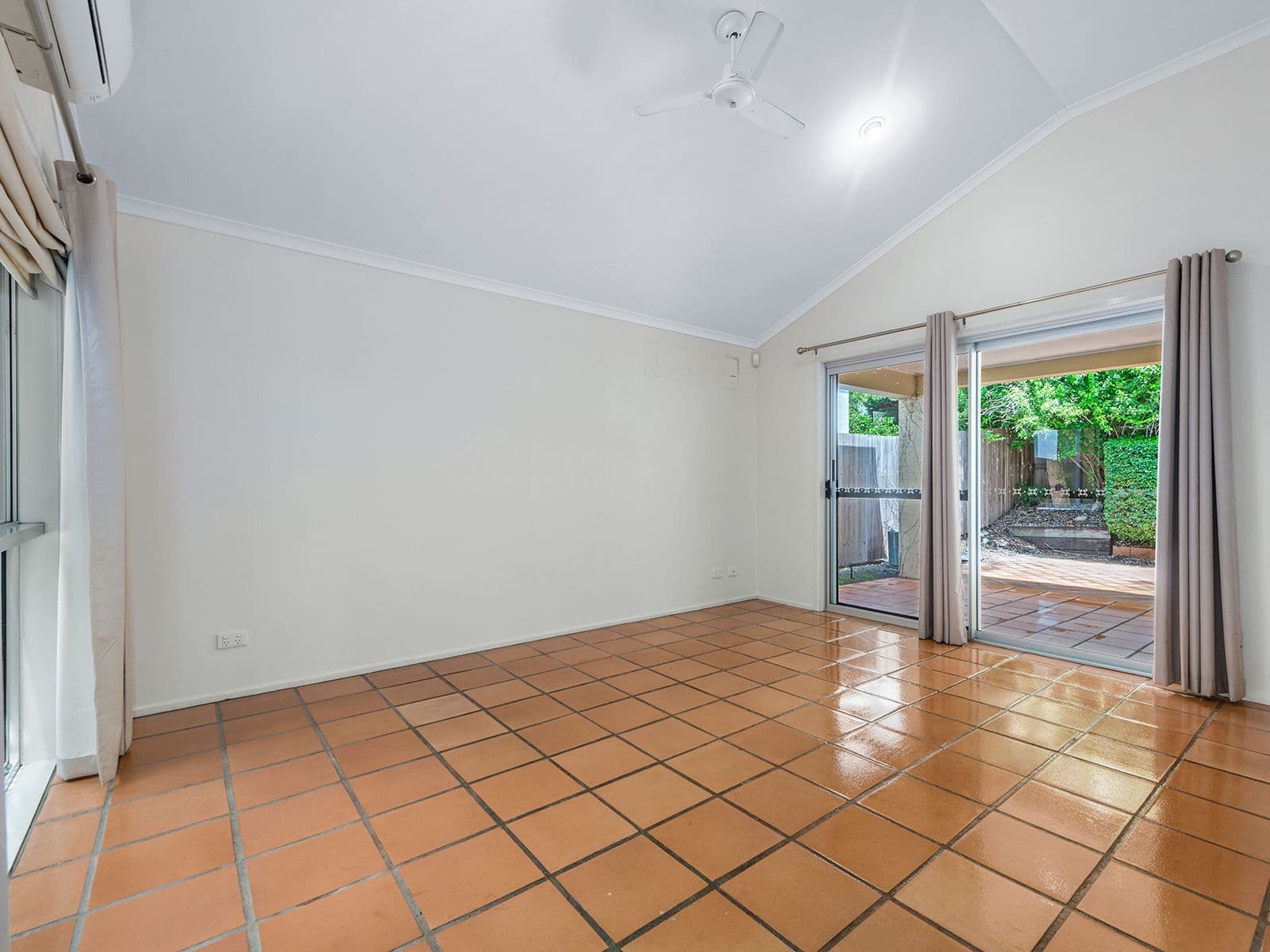 139a Long Street East, Graceville QLD 4075, Graceville - Thumbnail 4