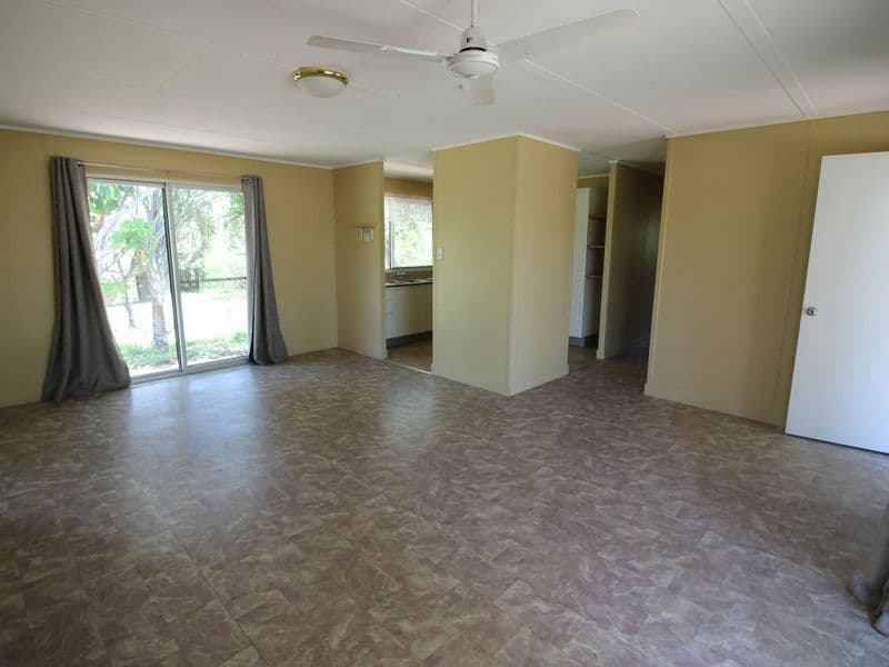 7 Station Street, Gayndah QLD 4625, Gayndah - Thumbnail 3