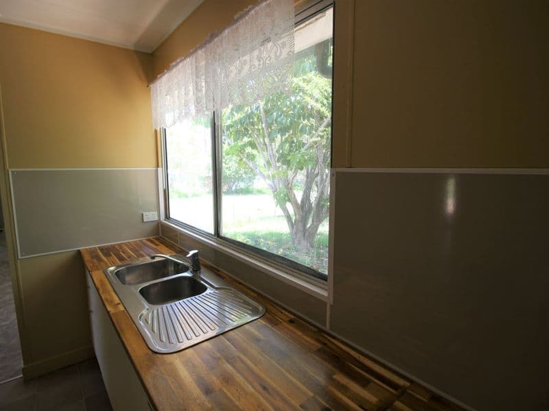 7 Station Street, Gayndah QLD 4625, Gayndah - Thumbnail 5