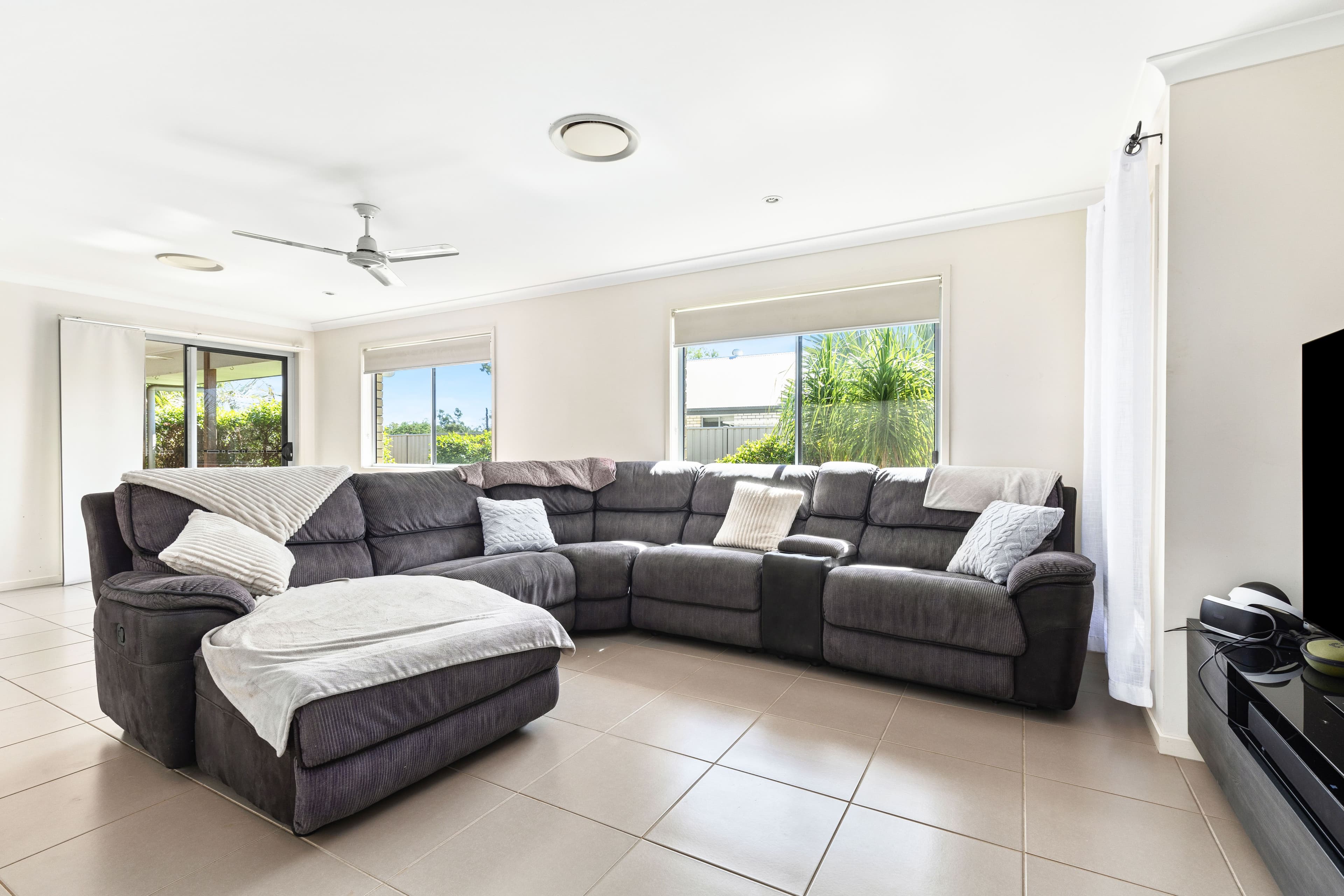 1 Ivers Place, Emerald QLD 4720, Emerald - Thumbnail 4