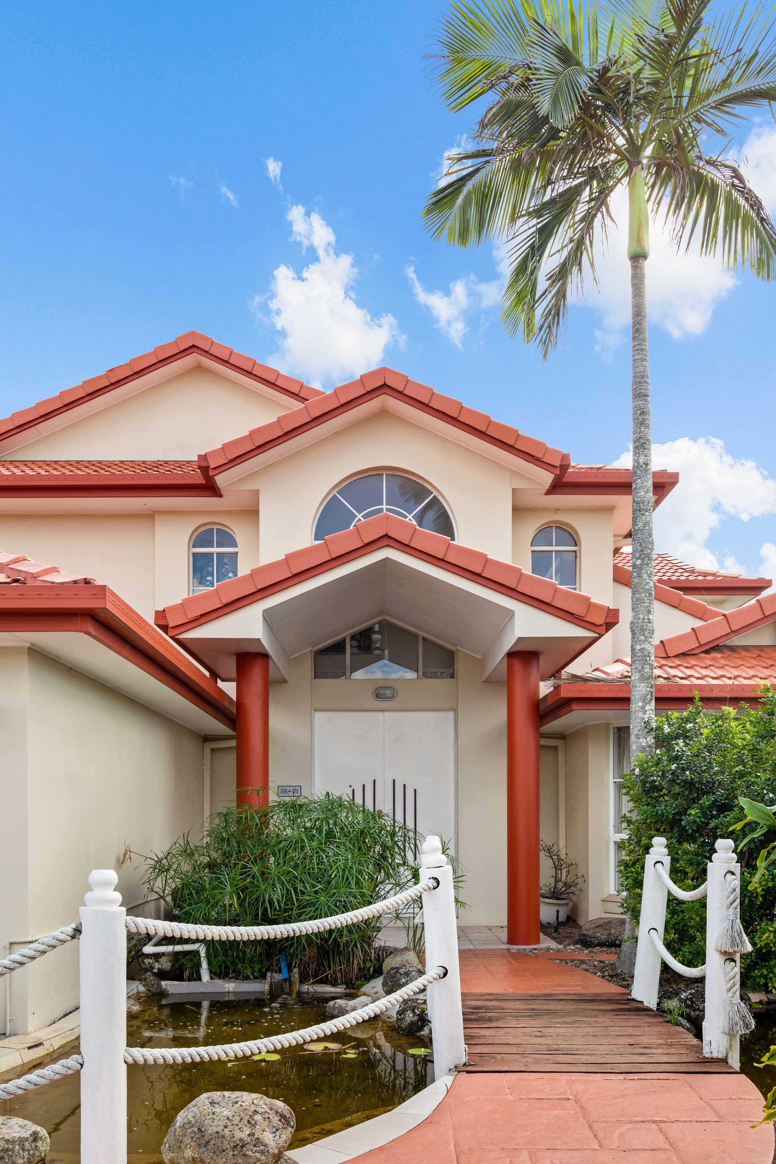 5 Cessnock Close, Mermaid Waters QLD 4218, Mermaid Waters - Thumbnail 2