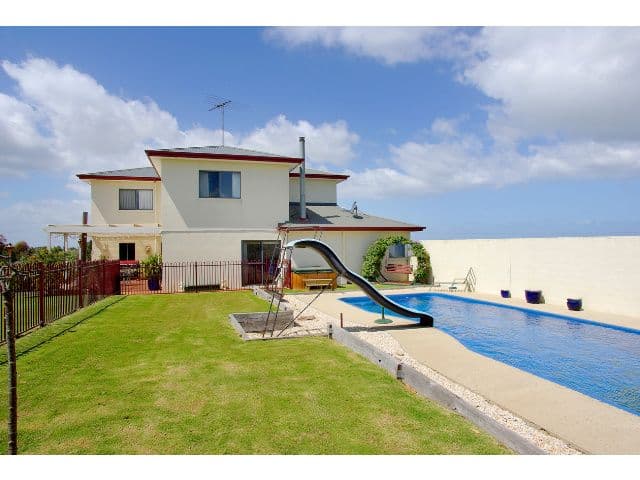 130 Anglesea Road, WAURN PONDS VIC 3216, Waurn Ponds - Thumbnail 4