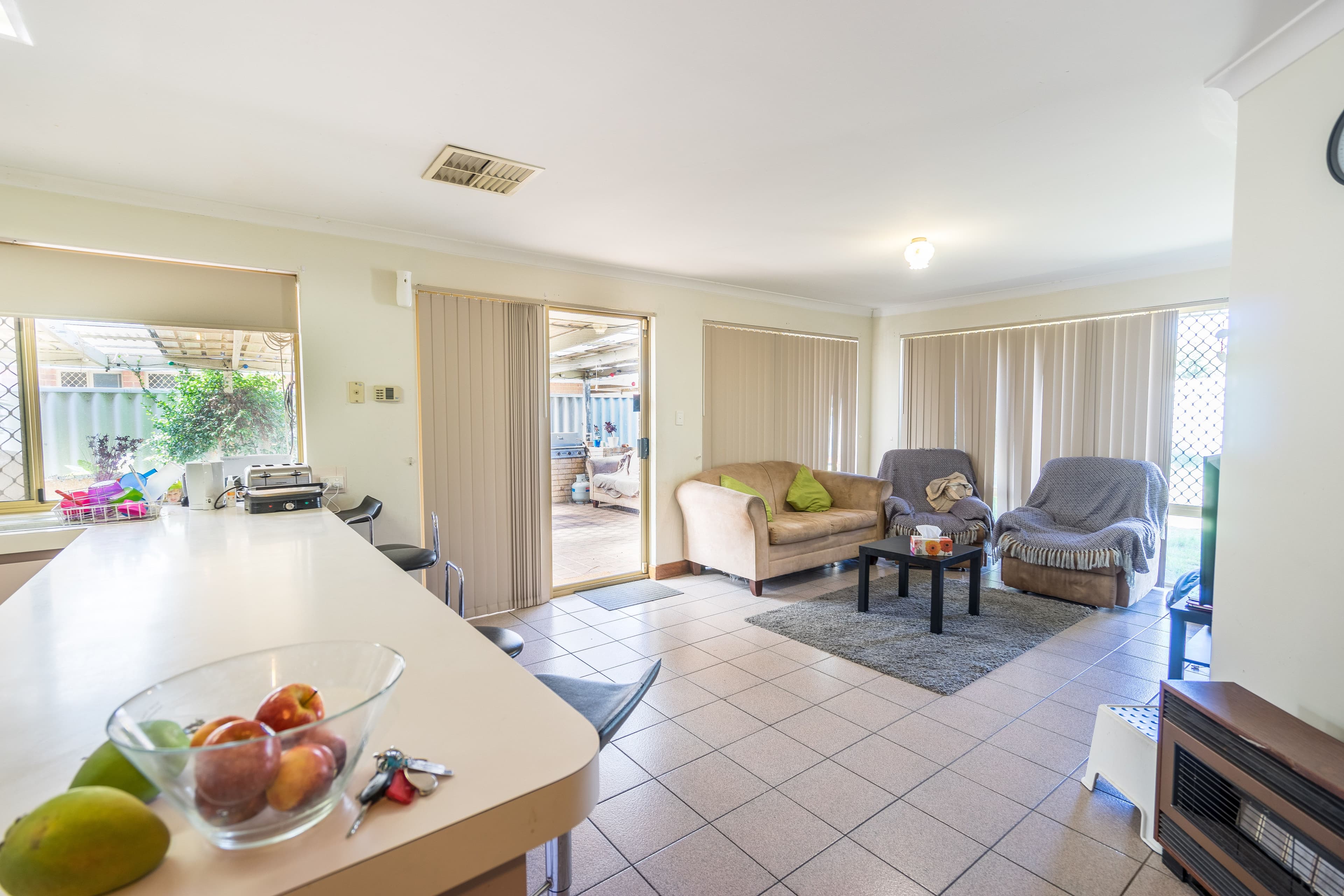 8 Caffrum Green, Mirrabooka WA 6061, Mirrabooka - Thumbnail 8