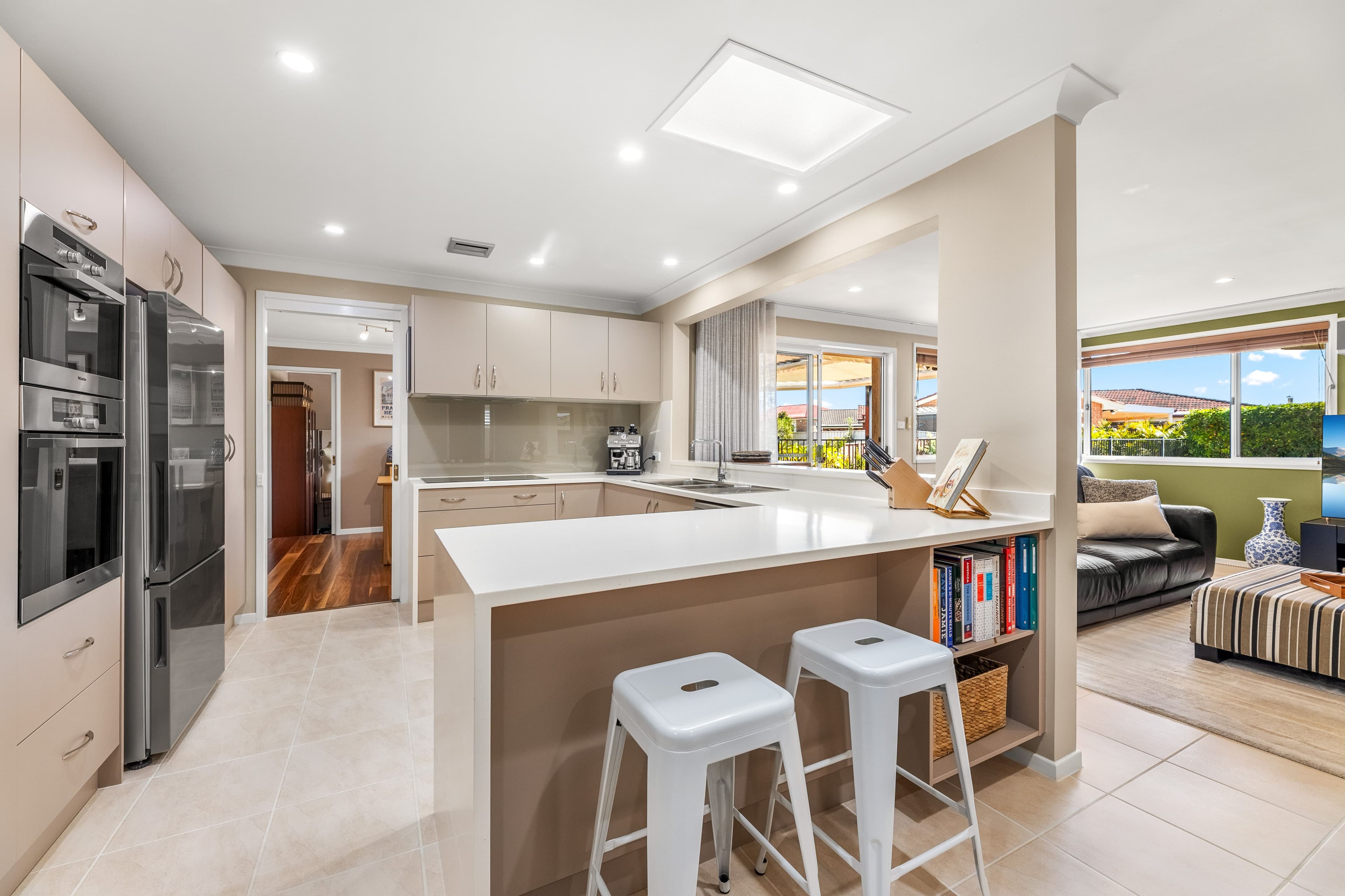 13 Royal Oak Drive, Alfords Point NSW 2234, Alfords Point - Thumbnail 2
