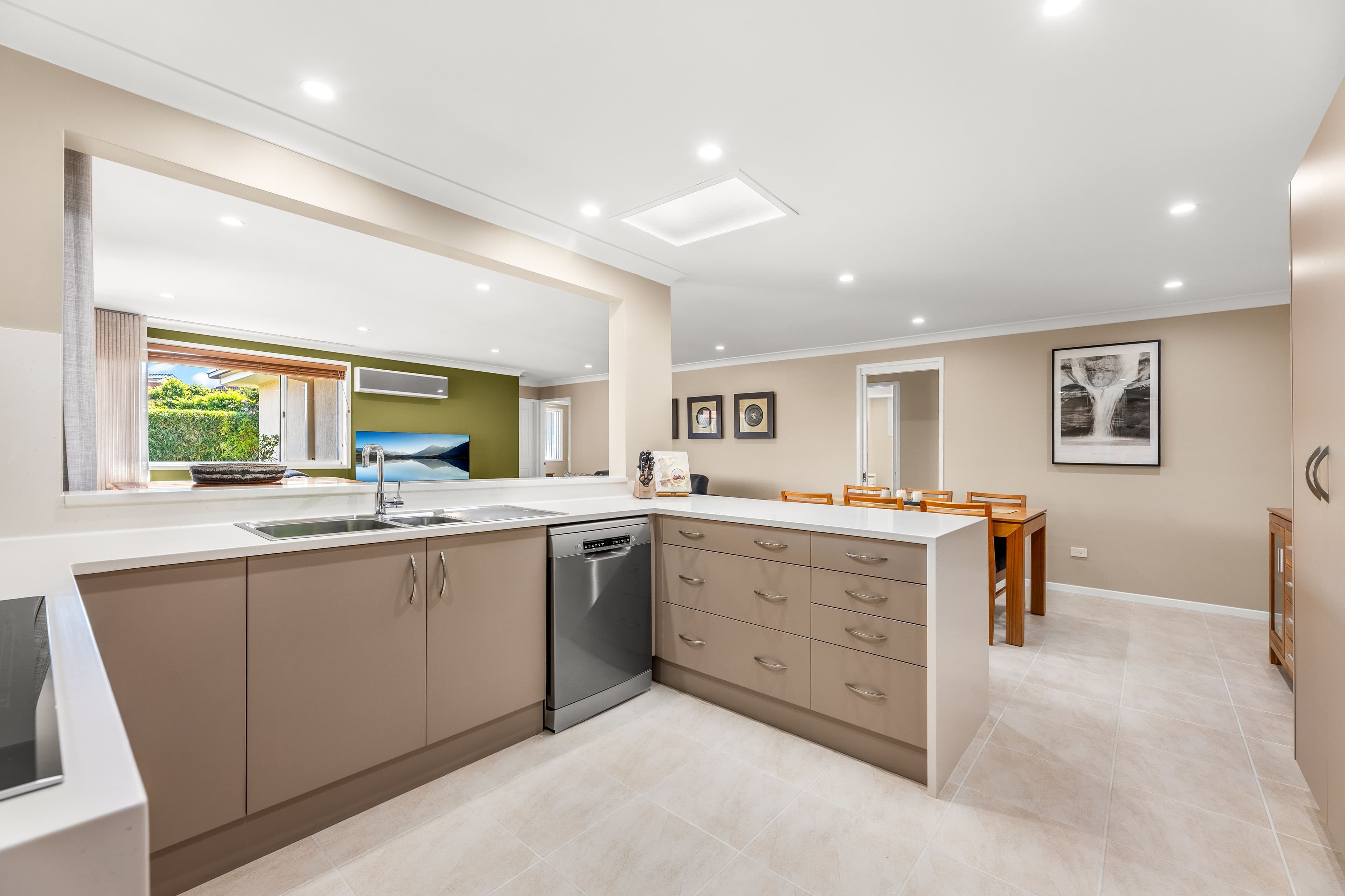 13 Royal Oak Drive, Alfords Point NSW 2234, Alfords Point - Thumbnail 8