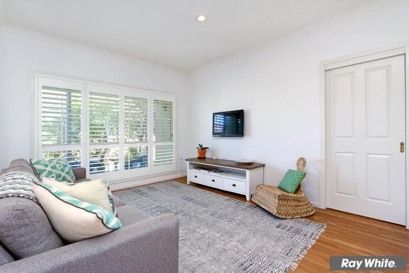 44 Queen Street, Mornington VIC 3931, Mornington - Thumbnail 3