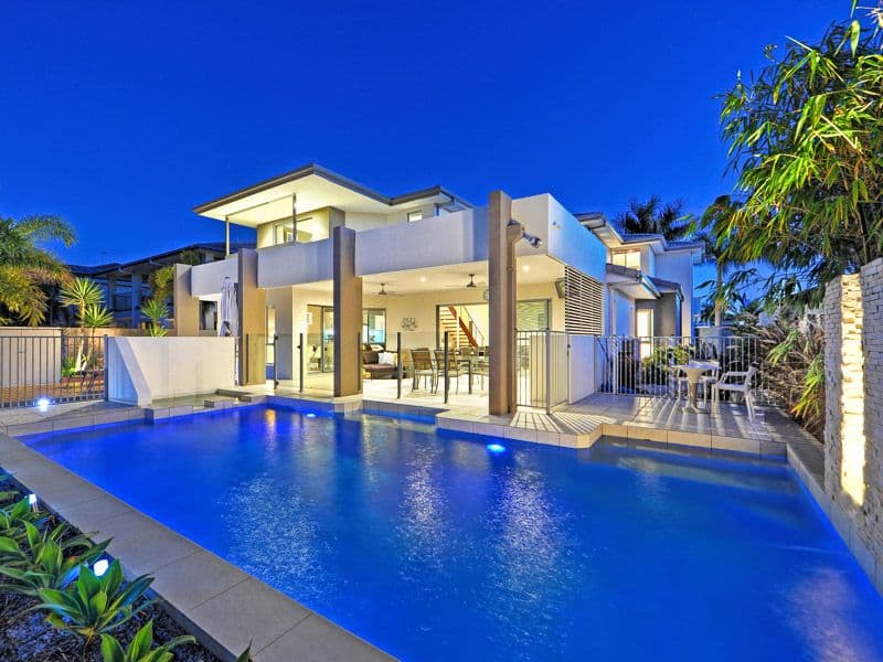 11 Park View Place, Oyster Cove, HELENSVALE QLD 4212, Helensvale - Image 1
