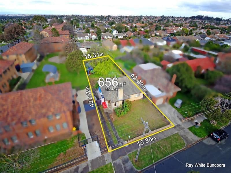 104A Royal Parade, RESERVOIR VIC 3073, Reservoir - Image 1