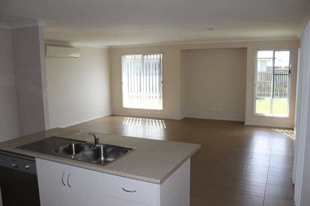 48 Diggers Drive, Dalby QLD 4405, Dalby - Thumbnail 3