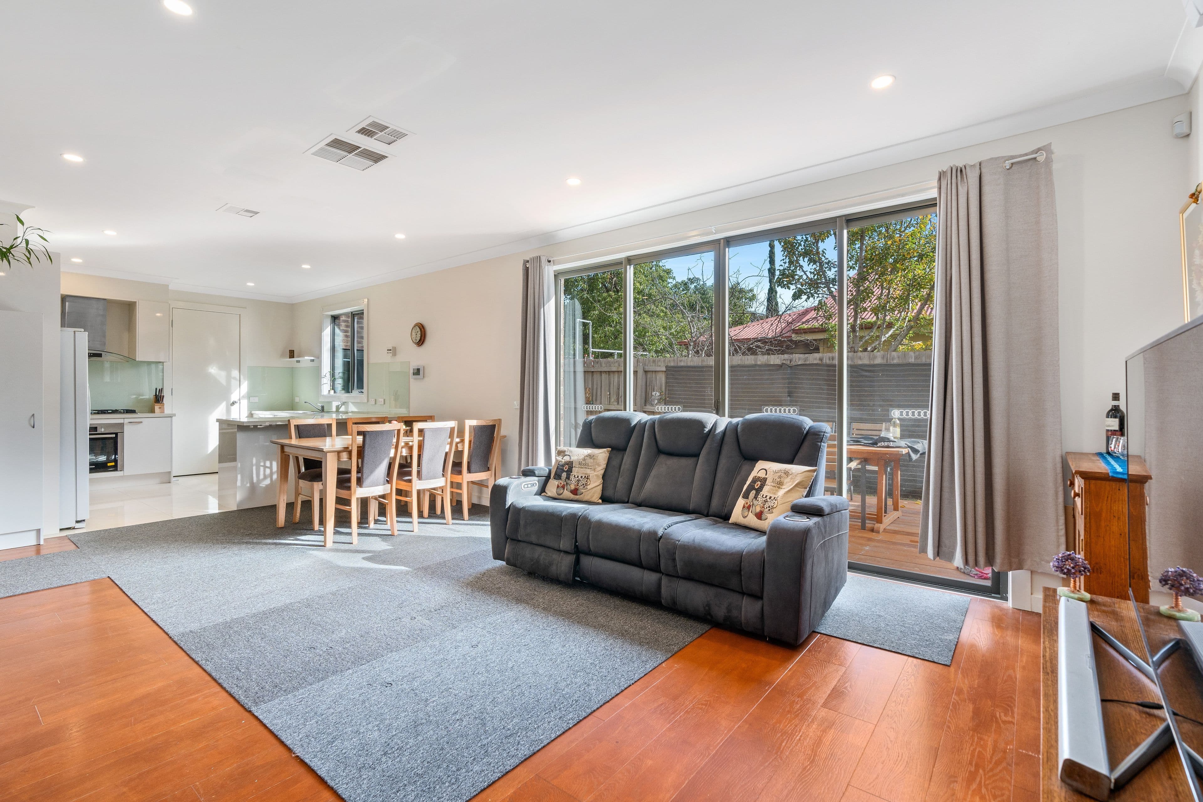 42 Eley Road, Burwood VIC 3125, Burwood - Thumbnail 5
