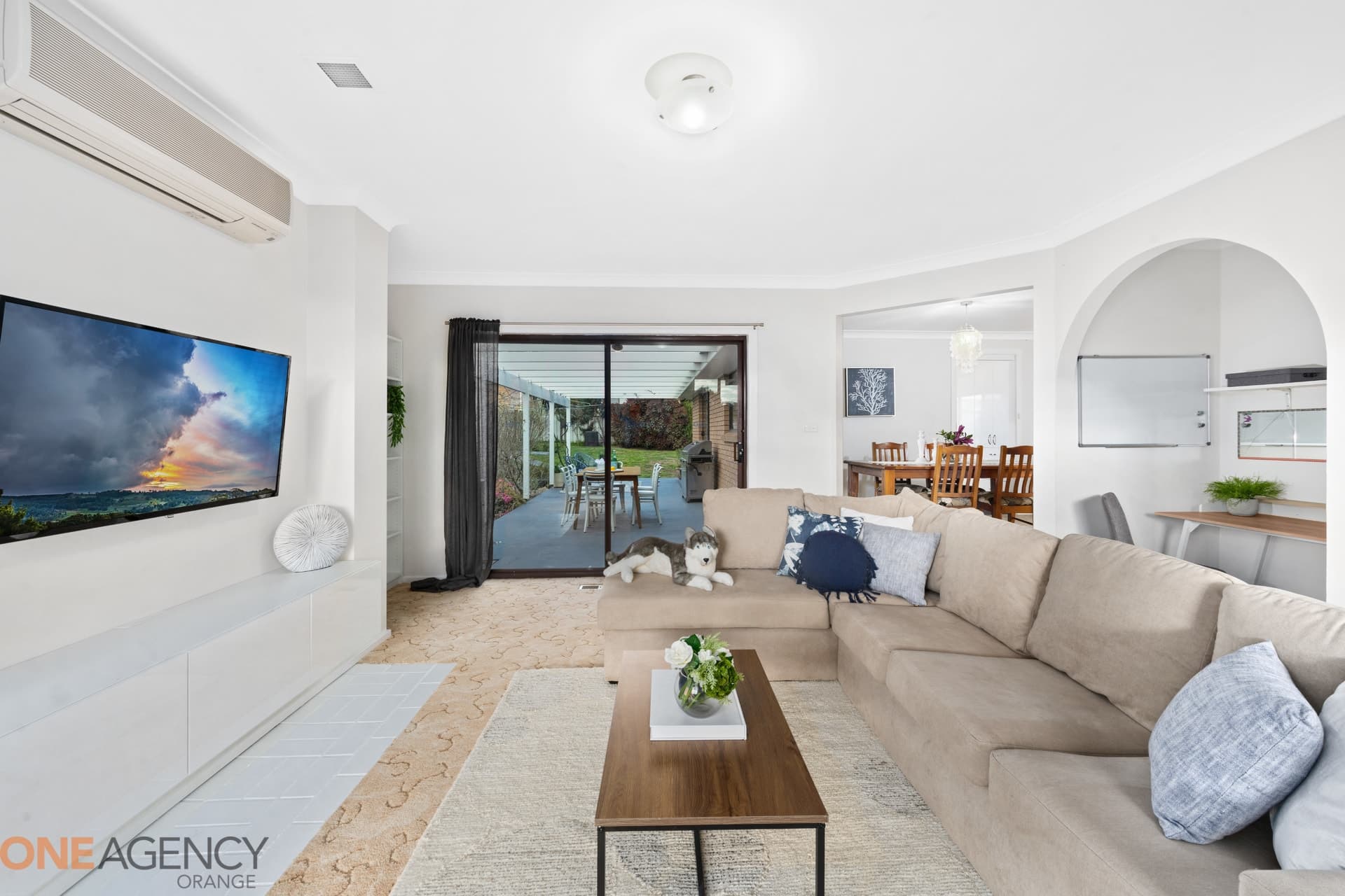 8 Kent Avenue, Orange, Orange - Thumbnail 2