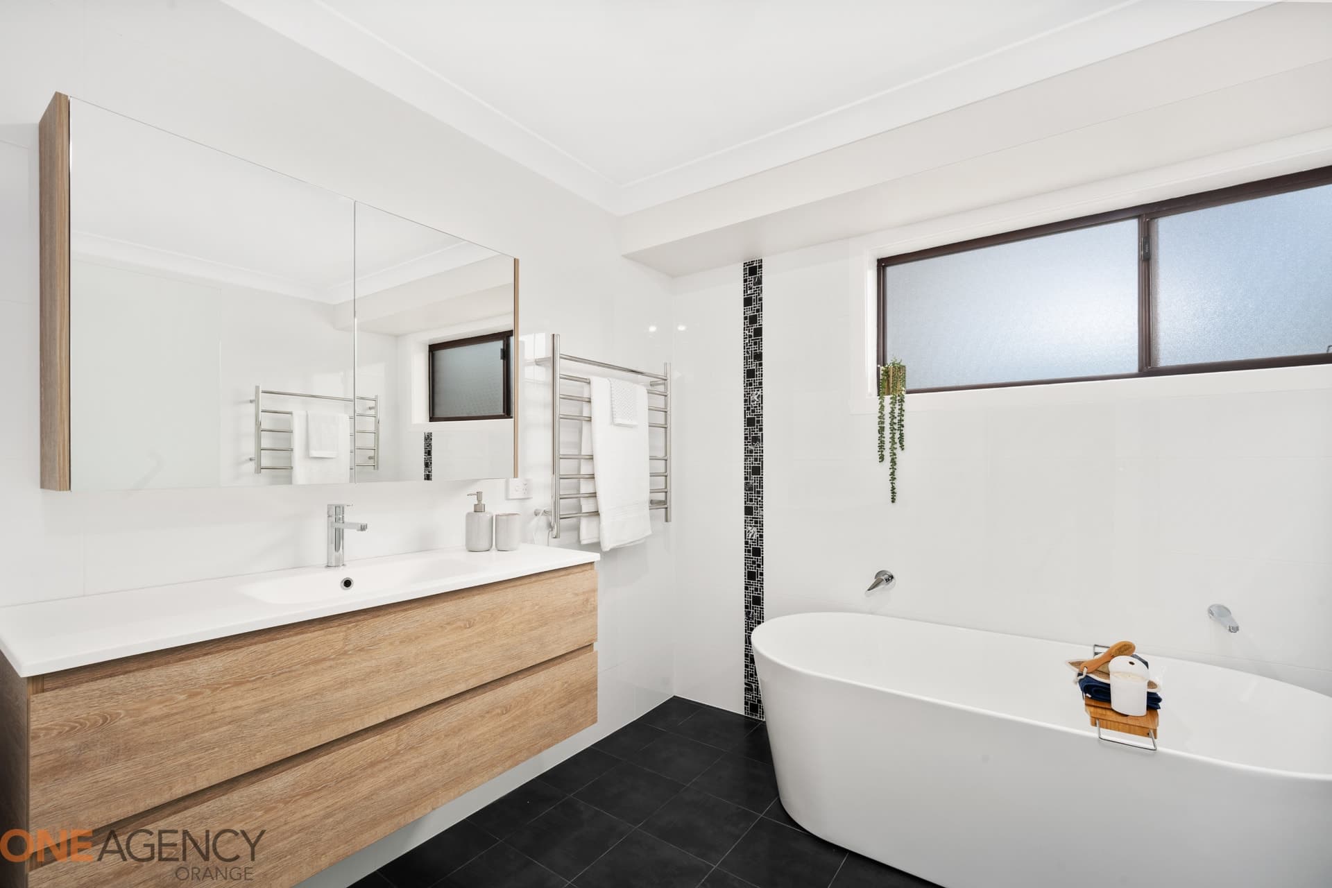 8 Kent Avenue, Orange, Orange - Thumbnail 8