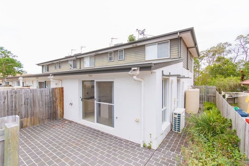 11 Seagreen Drive, Coomera QLD 4209, Coomera - Thumbnail 2