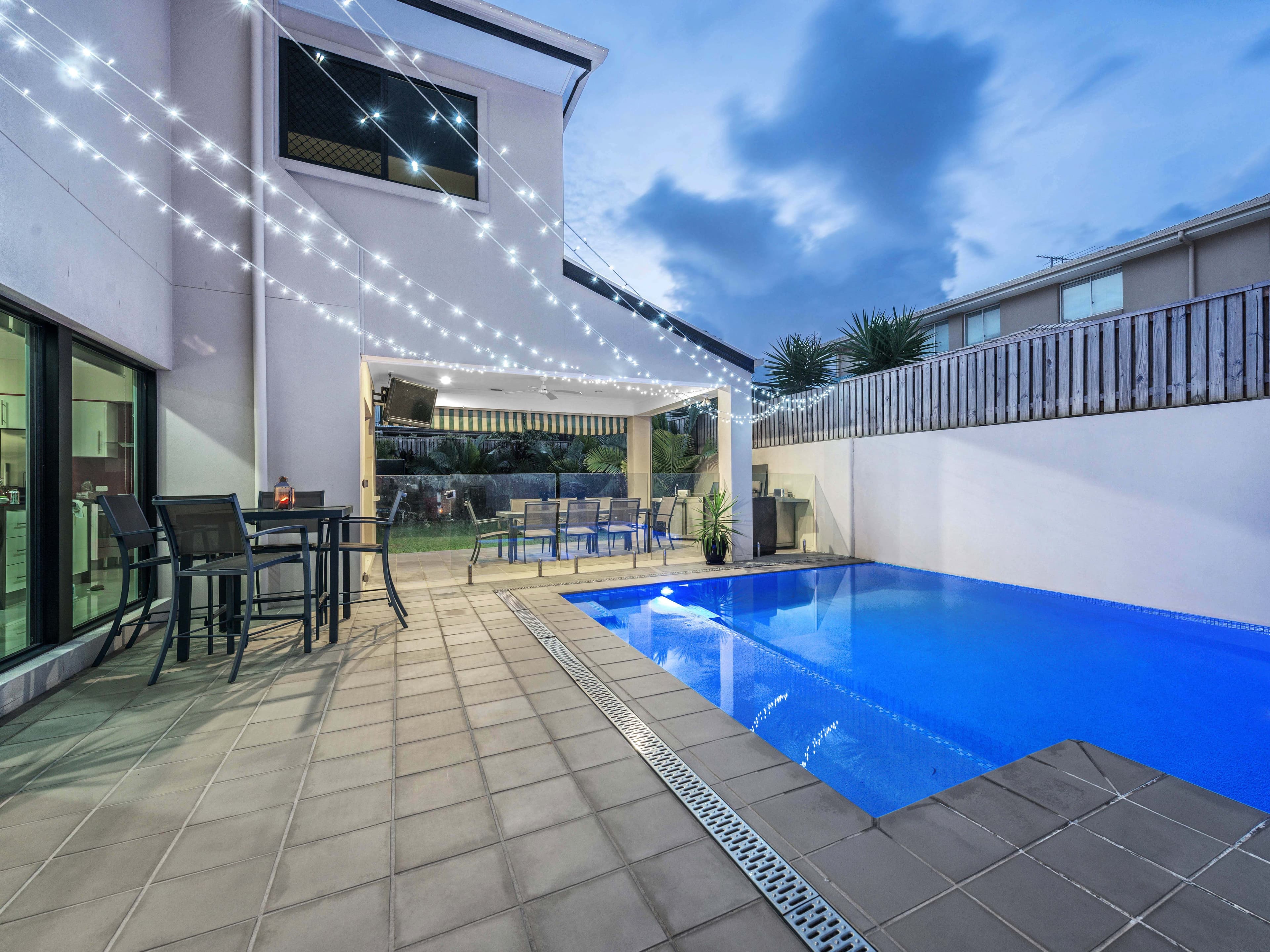 12 Silverbirch Place, Bridgeman Downs QLD 4035, Bridgeman Downs - Thumbnail 2