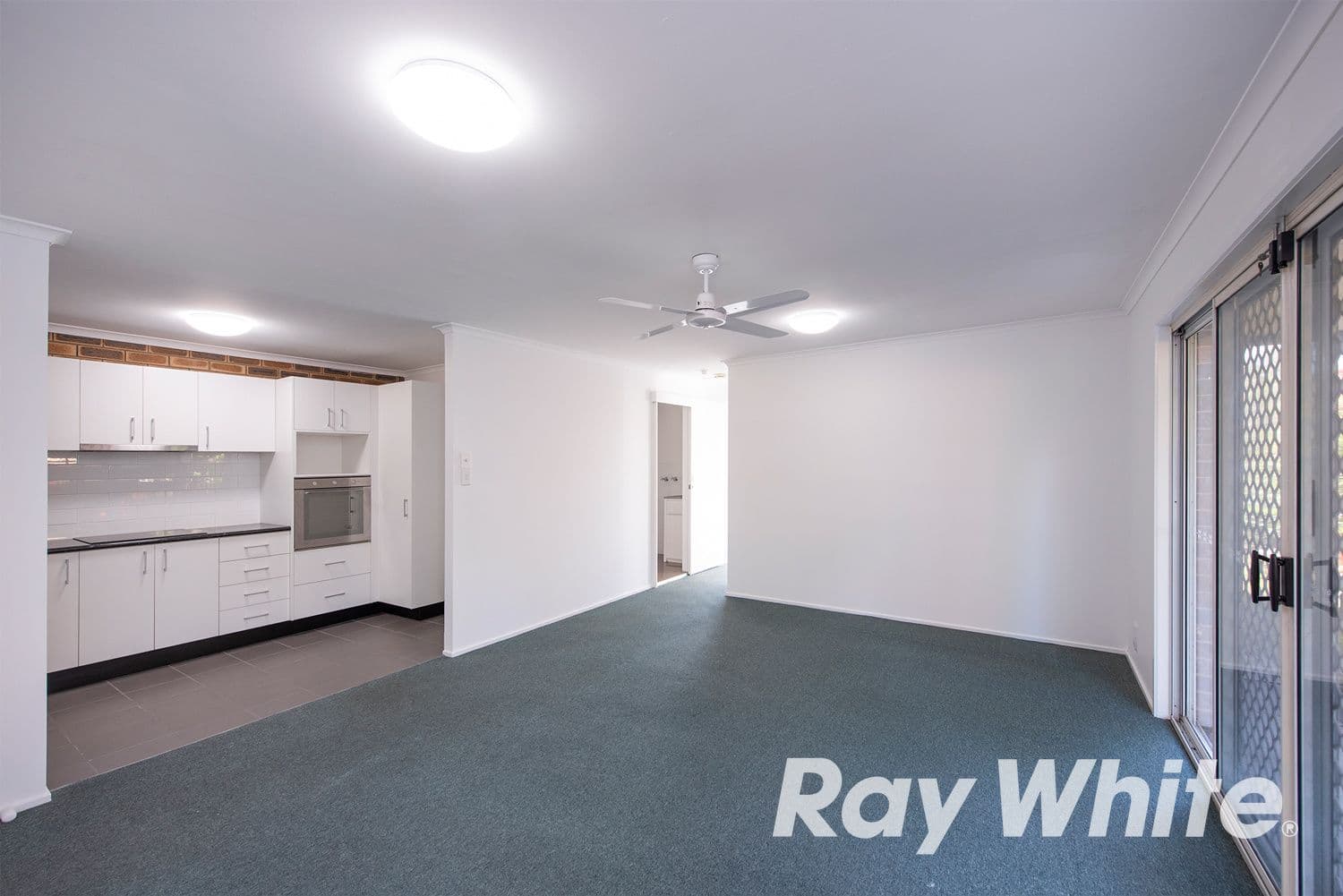 2 Russell Street, Woodridge QLD 4114, Woodridge - Thumbnail 2