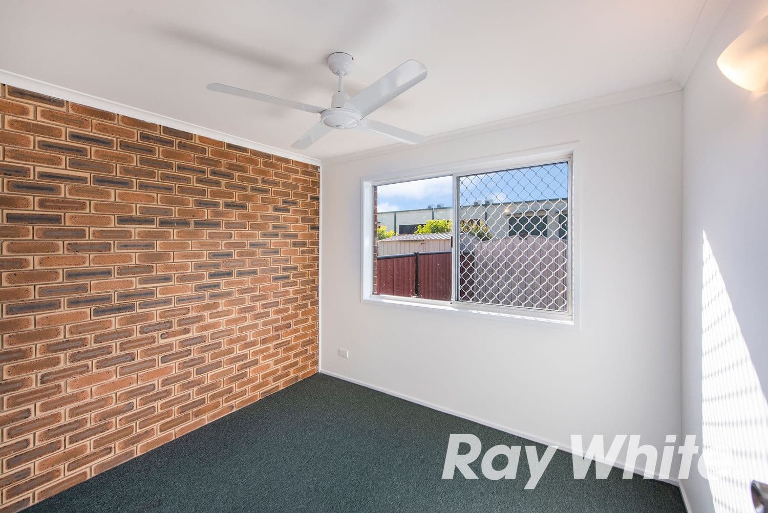2 Russell Street, Woodridge QLD 4114, Woodridge - Thumbnail 6