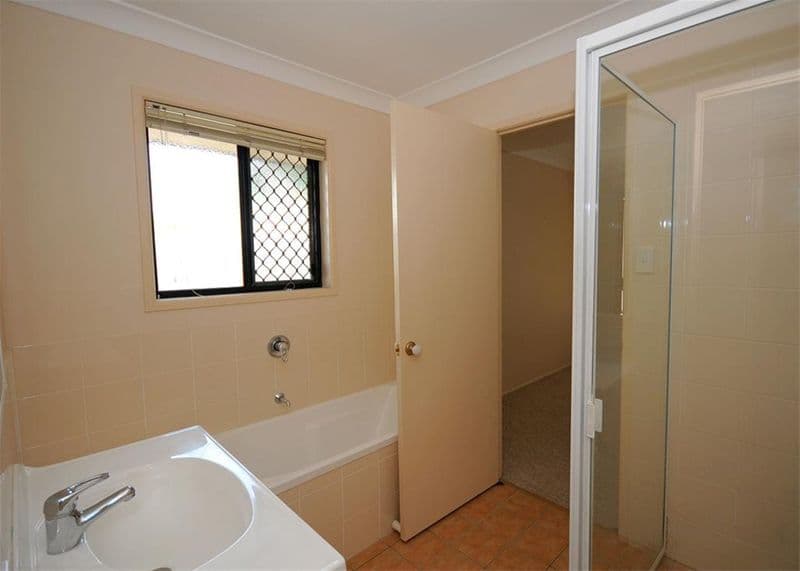 16 Winchelsea Street, PIALBA QLD 4655, Pialba - Thumbnail 2