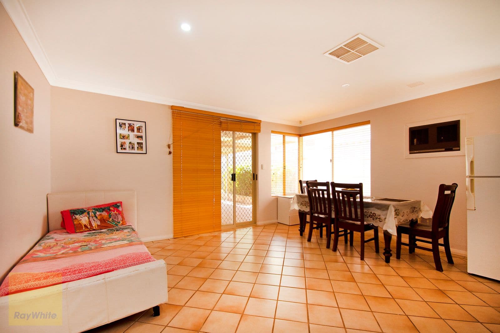 3 Berrigan Street, Nollamara WA 6061, Nollamara - Thumbnail 7