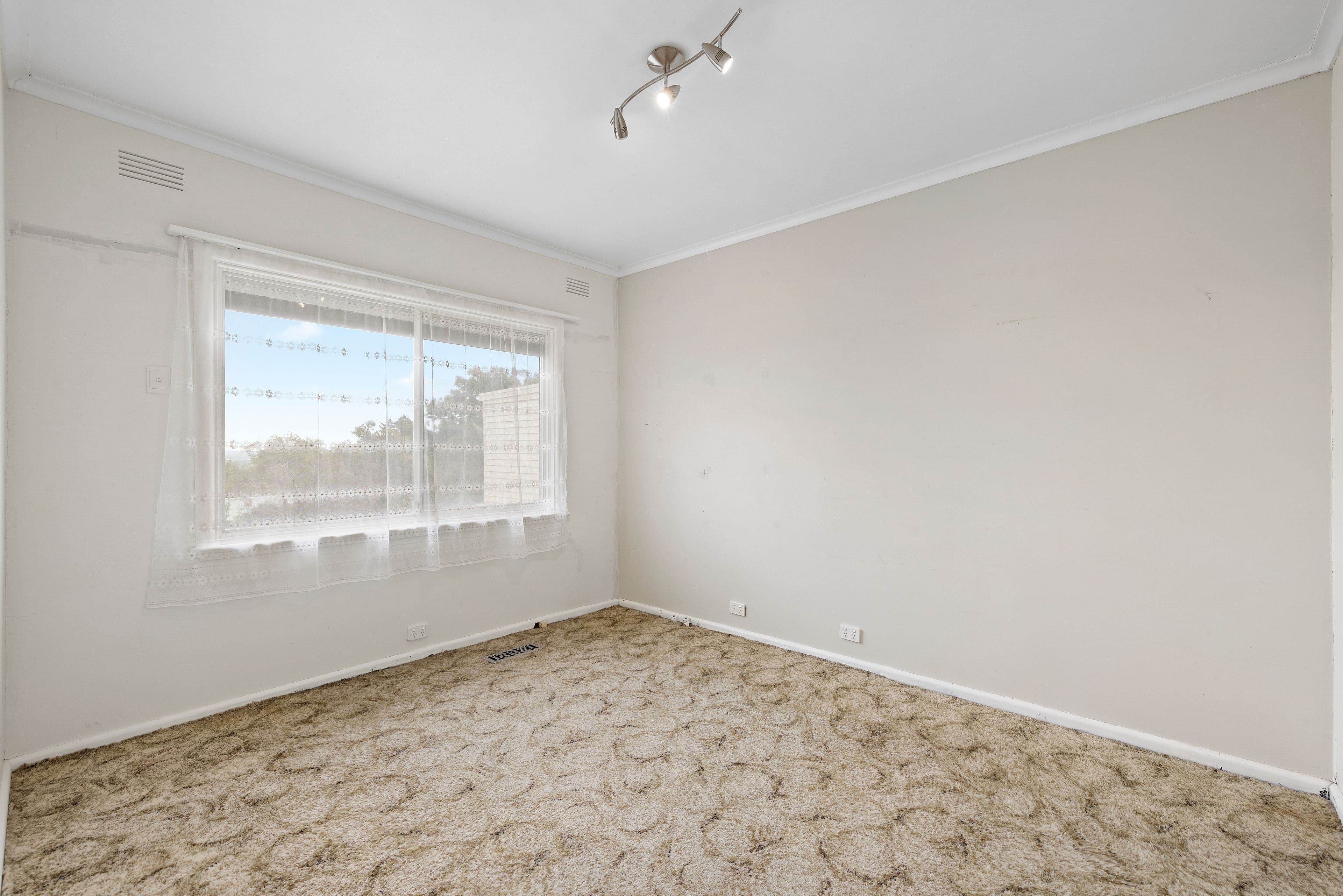 14 Schneider Street, Ferntree Gully VIC 3156, Ferntree Gully - Thumbnail 8
