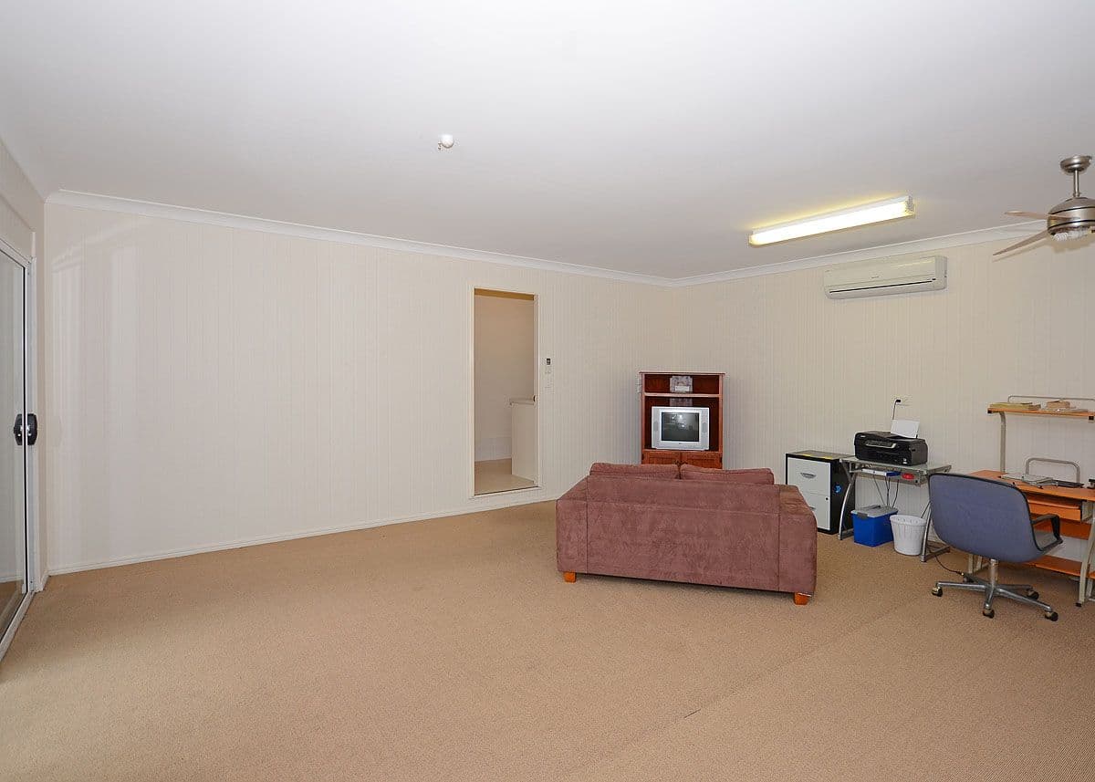 22 Highland Place, CRAIGNISH QLD 4655, Craignish - Thumbnail 8