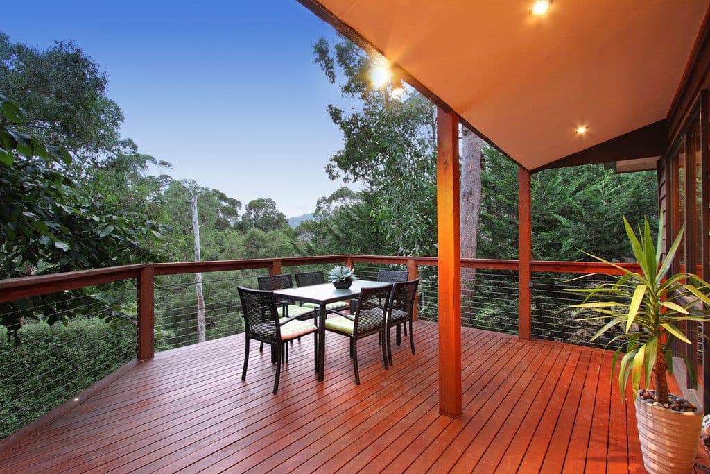 122 QUINN Crescent, MOUNT EVELYN VIC 3796, Mount Evelyn - Thumbnail 2