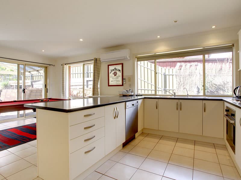 2 Ridge Place, Aberfoyle Park - Thumbnail 2