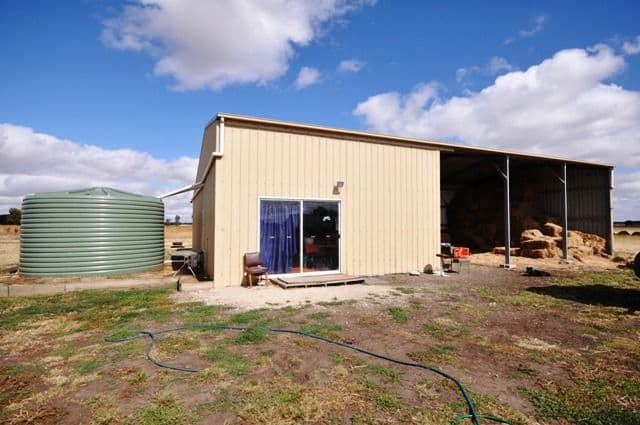 100 Phillips Lane, WINCHELSEA VIC 3241, Winchelsea - Thumbnail 5