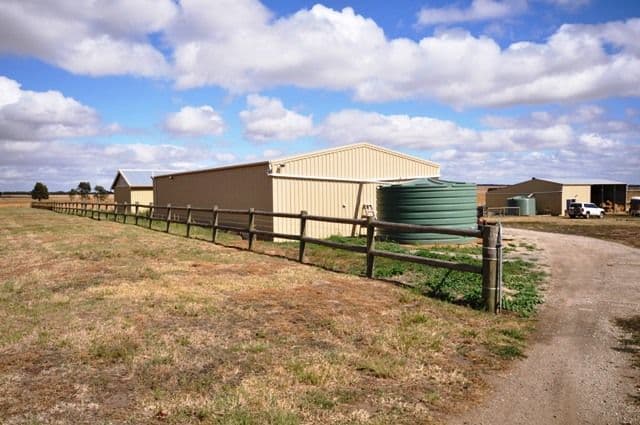 100 Phillips Lane, WINCHELSEA VIC 3241, Winchelsea - Thumbnail 6