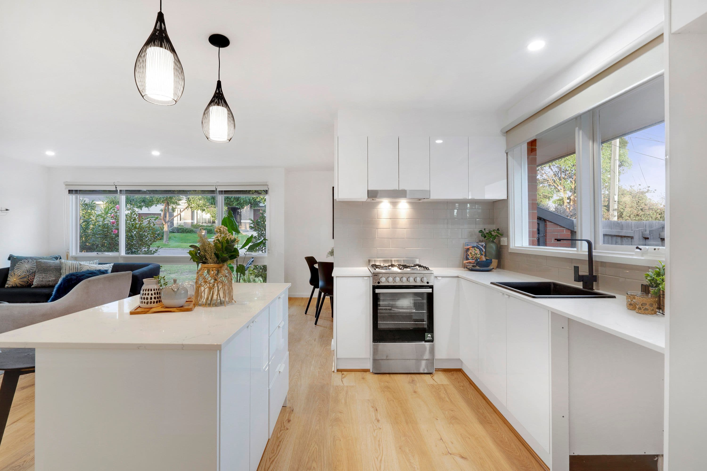37 Huxley Avenue, Mulgrave VIC 3170, Mulgrave - Thumbnail 3