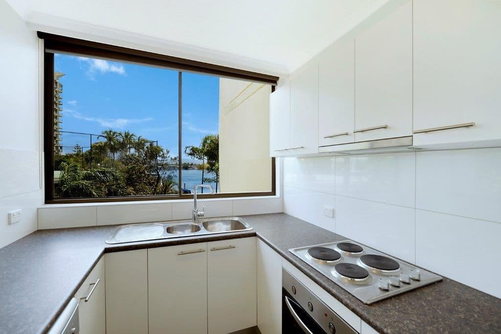 2916 Gold Coast Highway, SURFERS PARADISE QLD 4217, Surfers Paradise - Thumbnail 3
