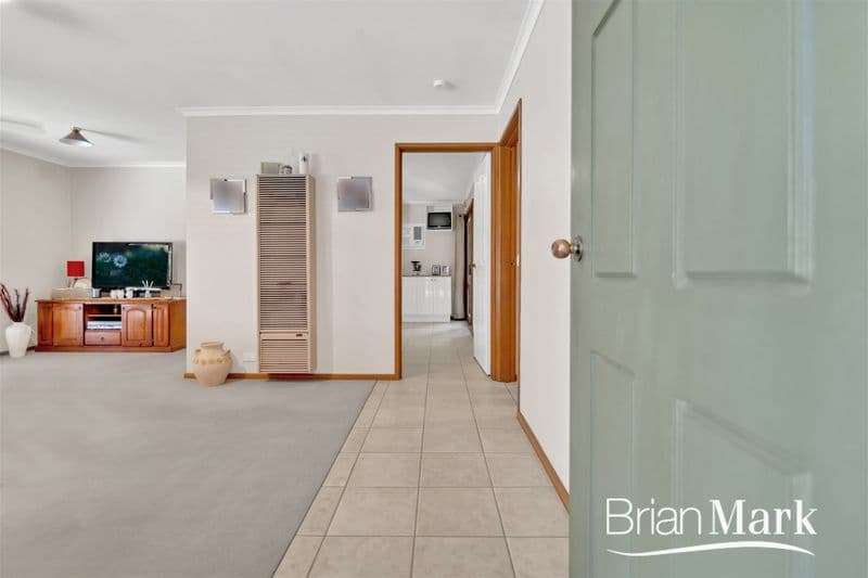 10/91 Coogee Bay Road, Hoppers Crossing - Thumbnail 2