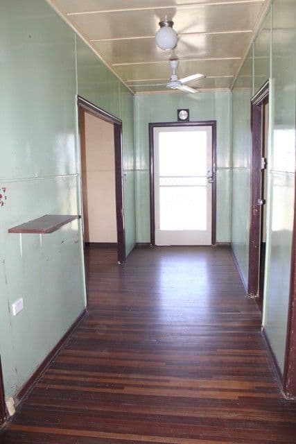 33 Warren Street, Ingham QLD 4850, Ingham - Thumbnail 5