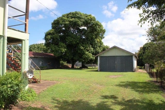33 Warren Street, Ingham QLD 4850, Ingham - Thumbnail 8