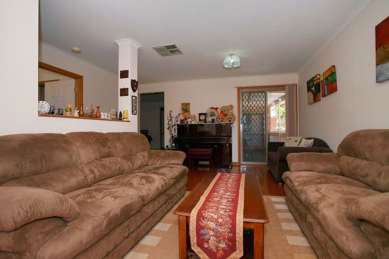 11 Purdy Avenue, DANDENONG VIC 3175, Dandenong - Thumbnail 5
