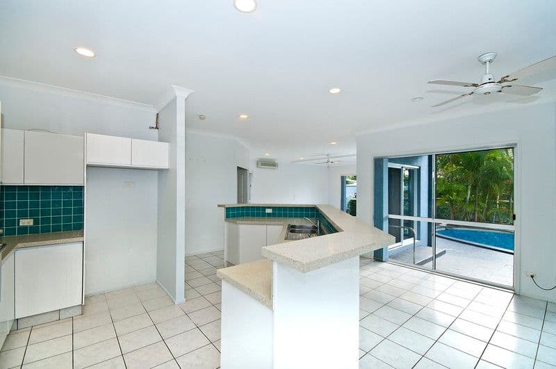 45 Doubleview Drive, Elanora QLD 4221, Elanora - Thumbnail 6