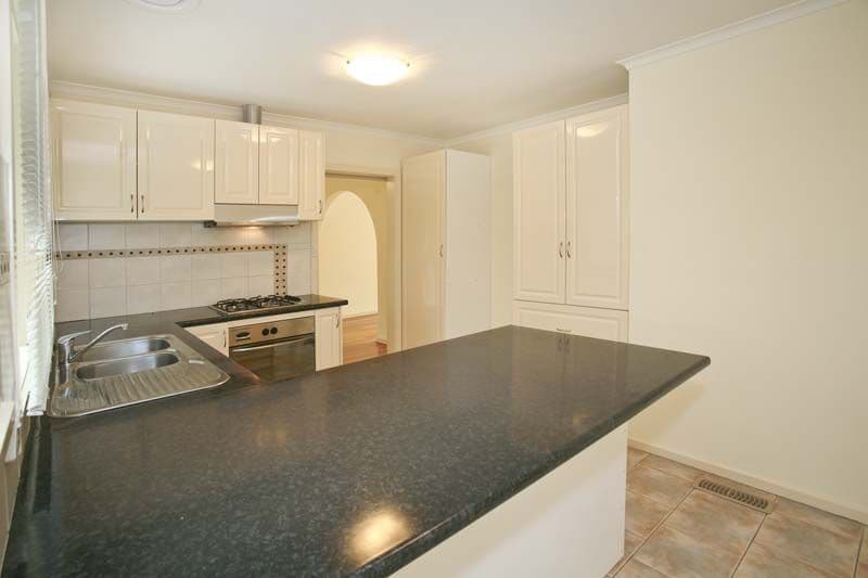 16 Entally Drive, WHEELERS HILL VIC 3150, Wheelers Hill - Thumbnail 2