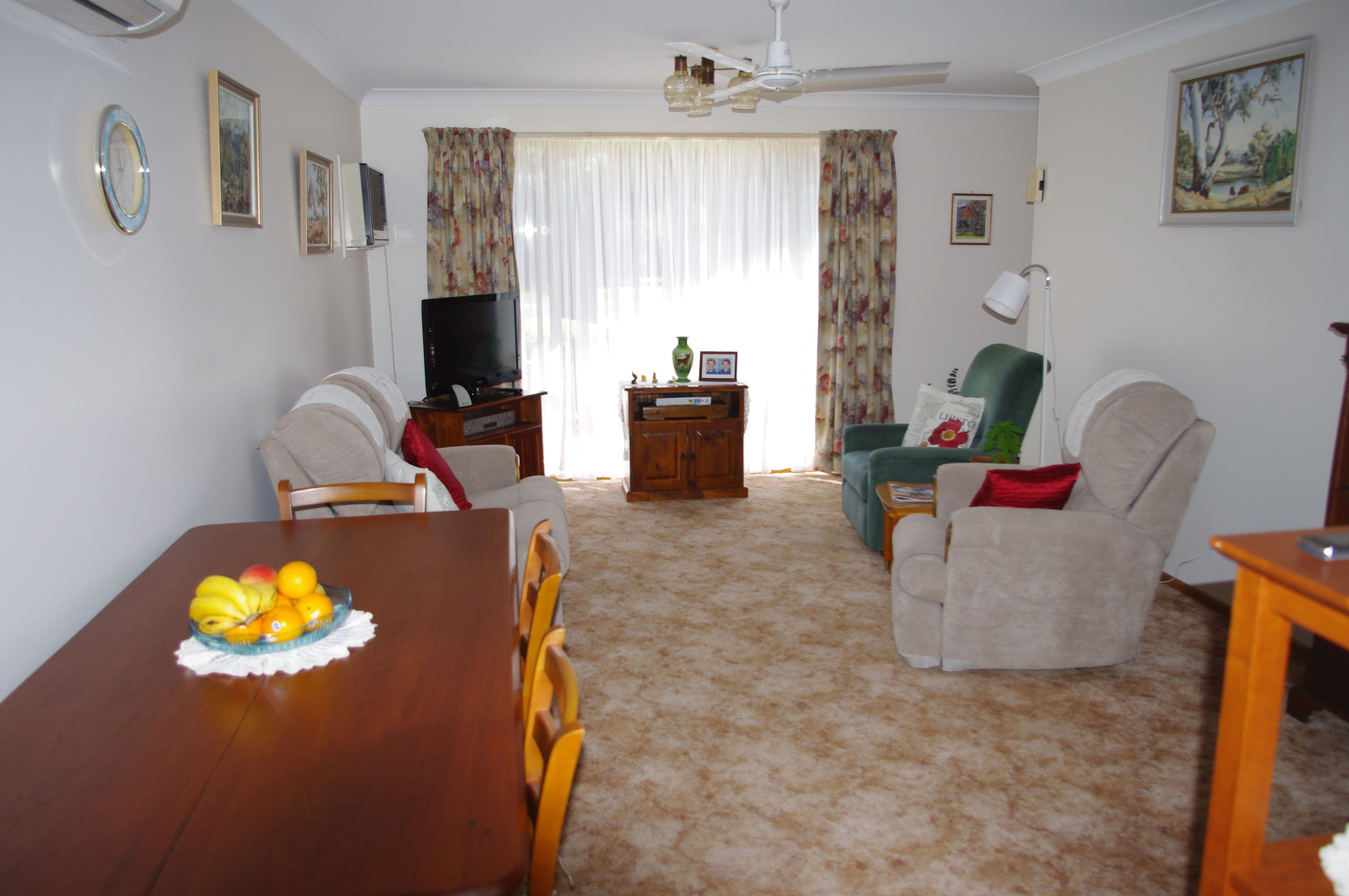 63 Lawrence Street, Inverell - Thumbnail 2