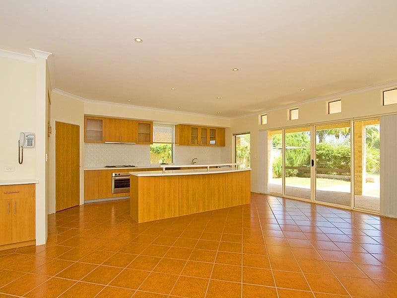 21a  Alexander Street, WEMBLEY WA 6014, Wembley - Thumbnail 2