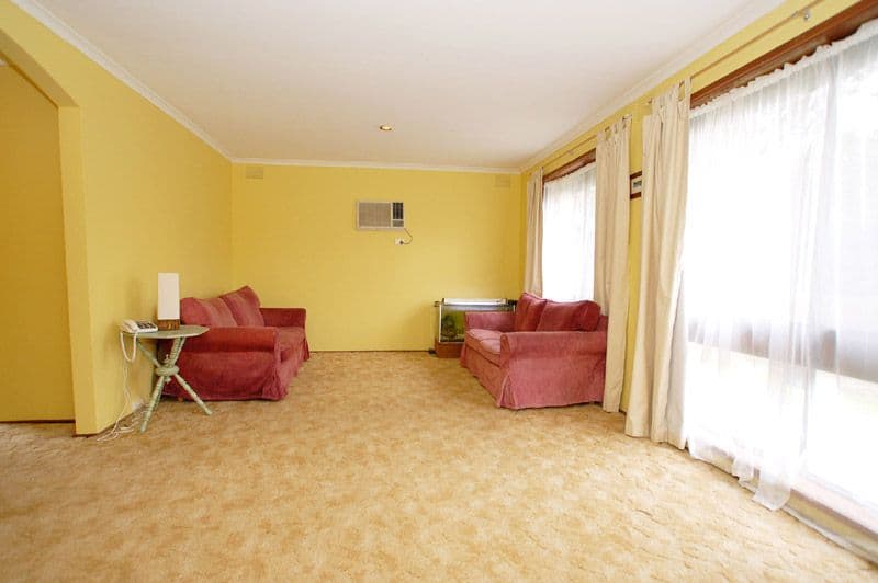 8 Elmhurst Road, Bayswater North VIC 3153, Bayswater North - Thumbnail 2