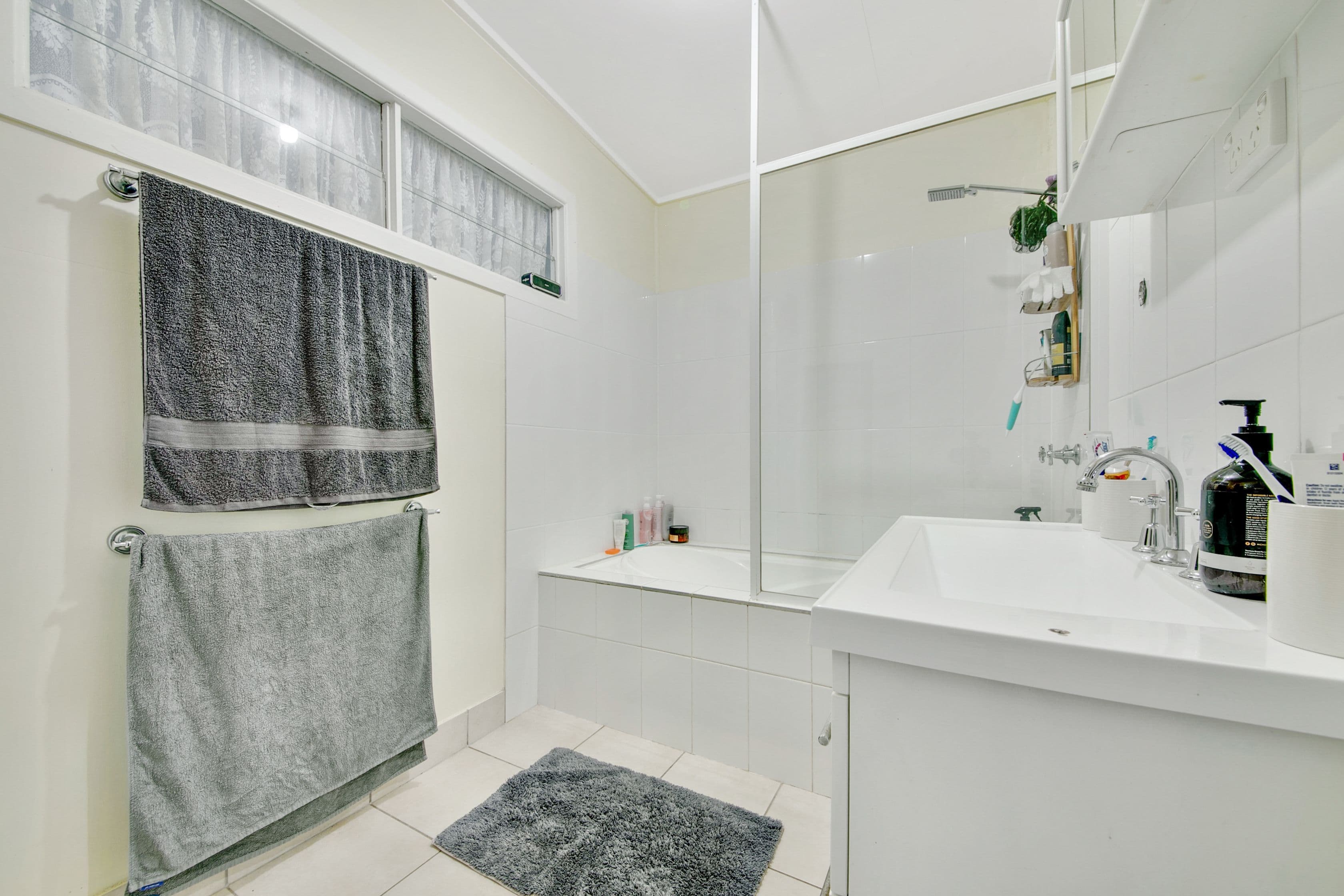 39 Matthew Flinders Drive, Cooee Bay QLD 4703, Cooee Bay - Thumbnail 7