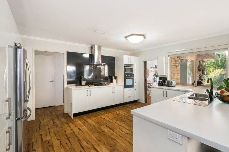 37 Tangmere Street, Chapel Hill QLD 4069, Chapel Hill - Thumbnail 6
