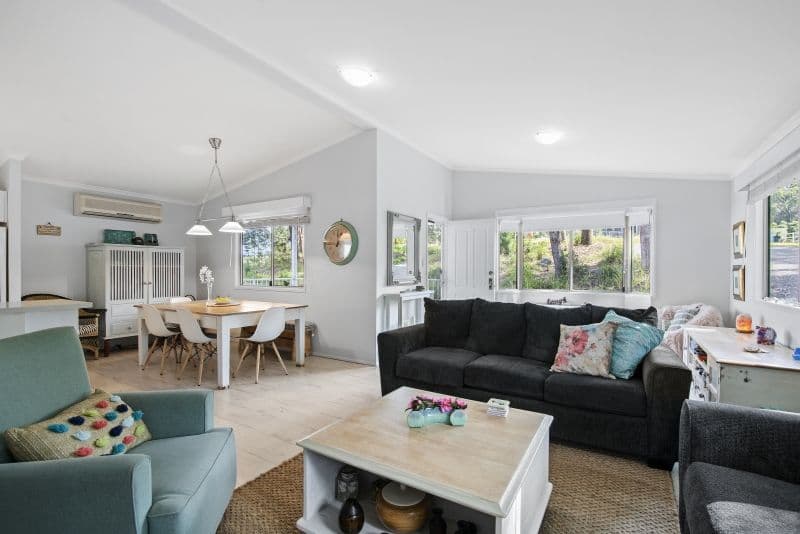 6 Thomas Timmins Place, Kincumber NSW 2251, Kincumber - Thumbnail 3