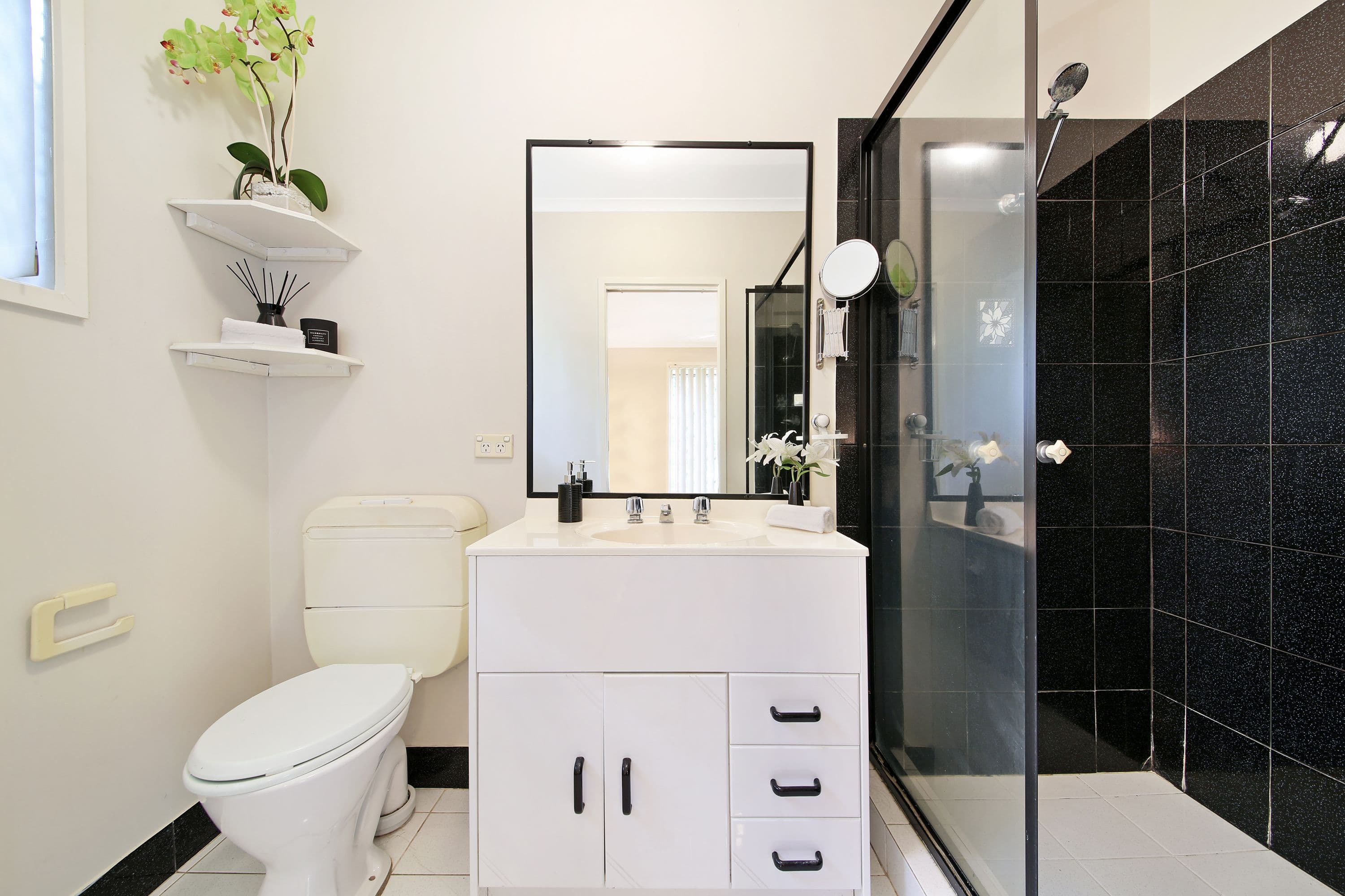 3 Dalby Court, Helensvale QLD 4212, Helensvale - Thumbnail 6