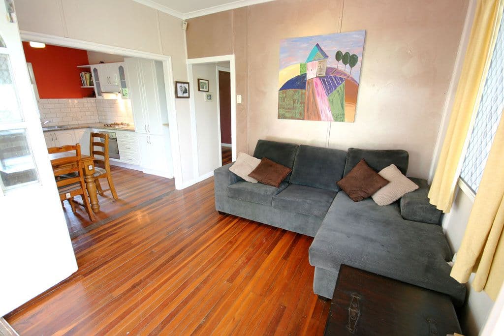 70 Dickens Street, NORMAN PARK QLD 4170, Norman Park - Thumbnail 4