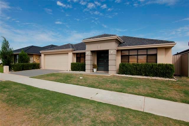 11 Canterbury Trail, HARRISDALE WA 6112, Harrisdale - Thumbnail 2